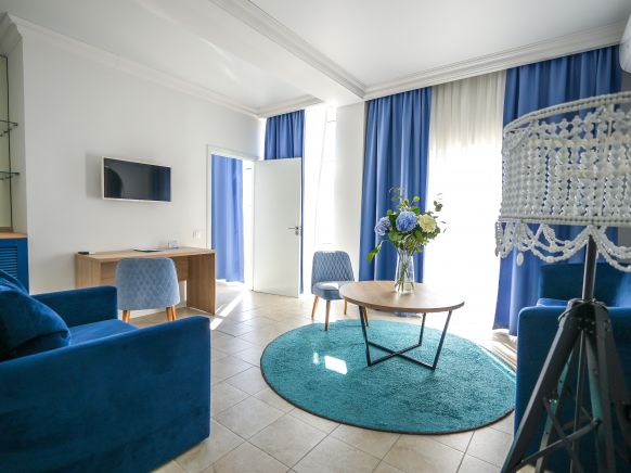 Фотография номера гостиницы Белый Песок