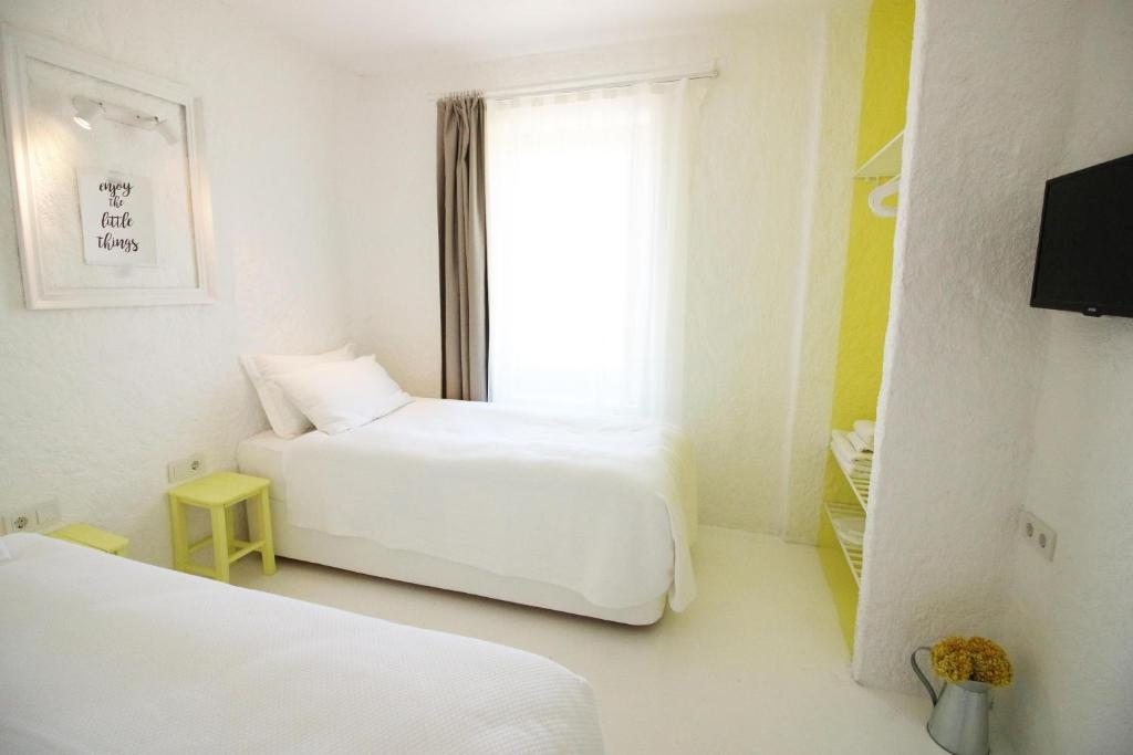Двухместный (Бюджетный двухместный номер с 1 кроватью или 2 отдельными кроватями) отеля Peremere Alacati Otel, Алачати