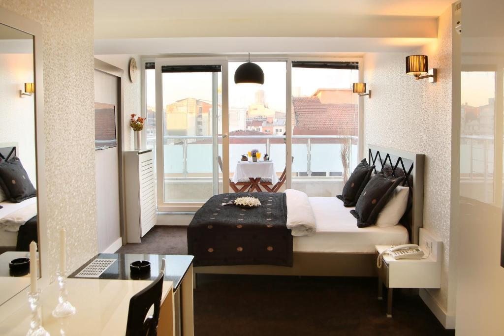 Двухместный (Двухместный номер с 1 кроватью, балконом или террасой) отеля Nisantasi My Residence, Стамбул