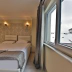 Двухместный (Номер Делюкс (для 2 взрослых и 1 ребенка)), Oban Suites Istanbul