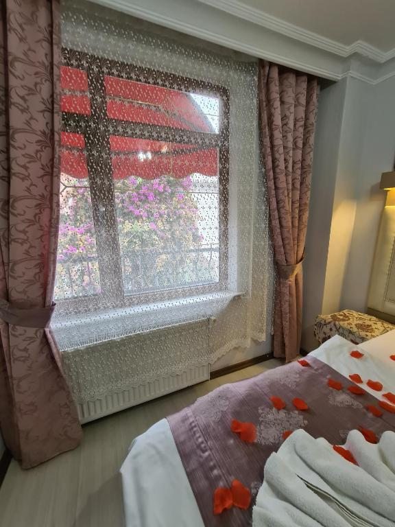 Двухместный (Стандартный двухместный номер с 2 отдельными кроватями) отеля Ocean's 7 Hotel, Стамбул