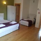 Трехместный (Трехместный номер), Old City Family Hotel