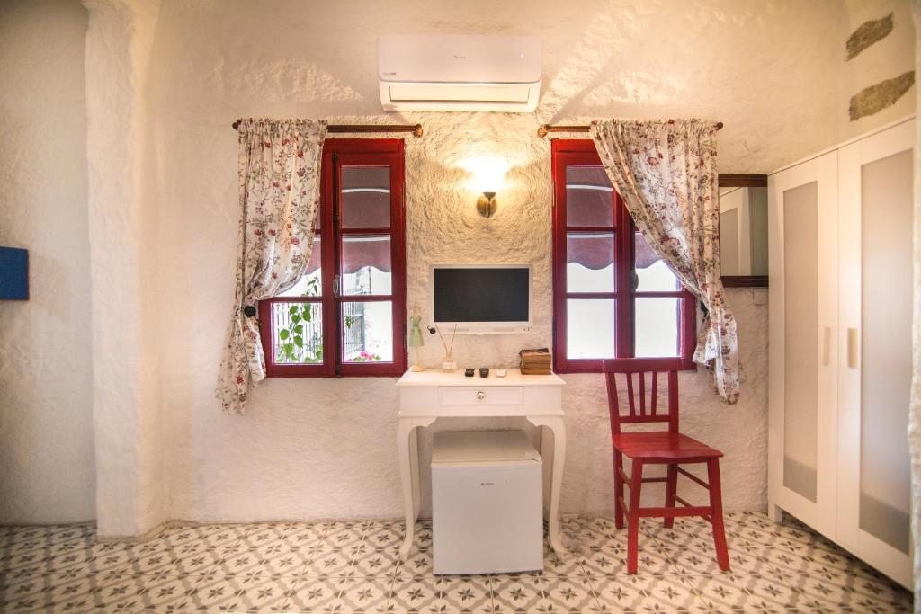 Двухместный (Стандартный двухместный номер с 1 кроватью) гостевого дома Afet Hanim Konagi, Алачати