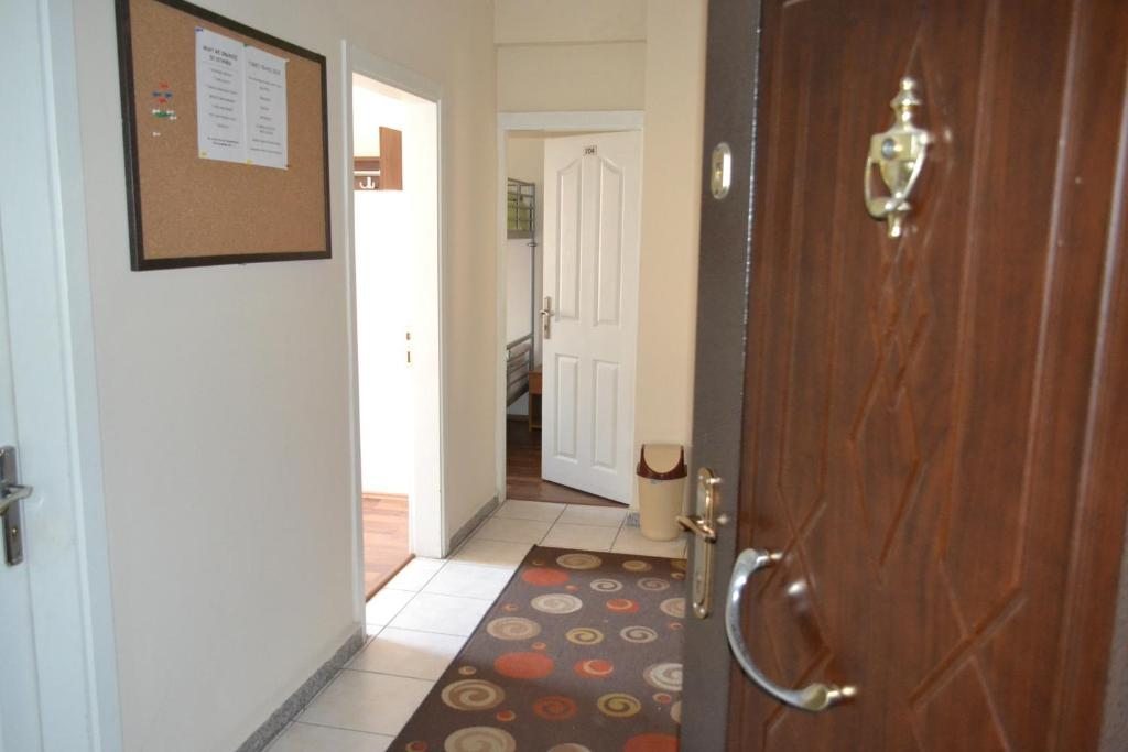 Трехместный (Трехместный номер), Second Home Hostel