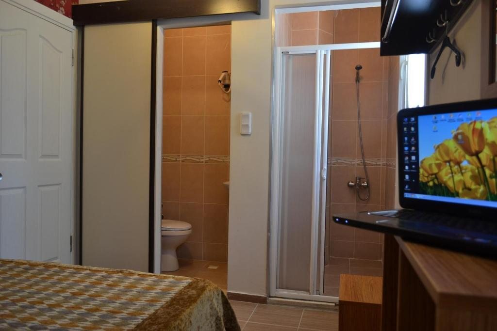 Двухместный (Двухместный номер с 1 кроватью), Second Home Hostel
