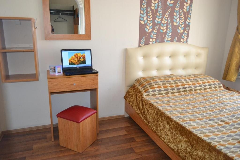Семейный (Семейный номер), Second Home Hostel