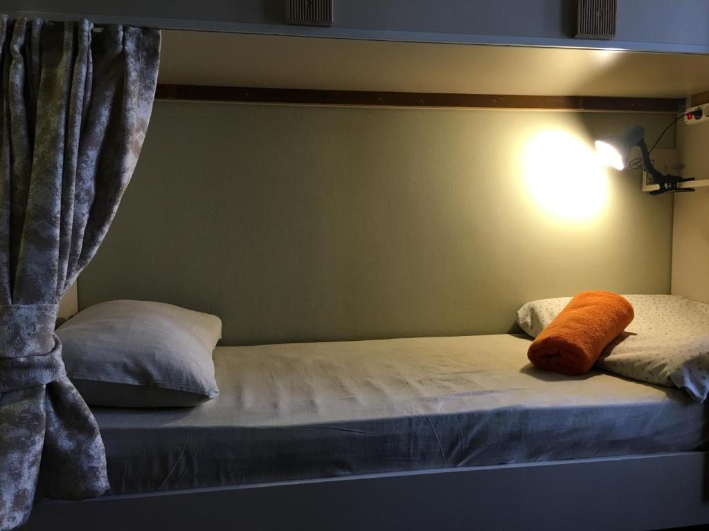 Номер (Кровать в общем номере для женщин с 4 кроватями), Second Home Hostel