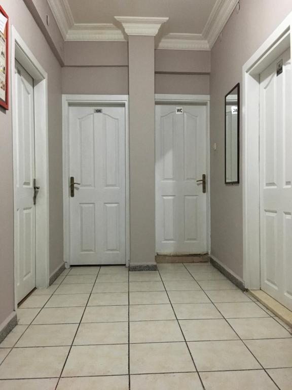 Двухместный (Двухместный номер с 1 кроватью и общей ванной комнатой), Second Home Hostel