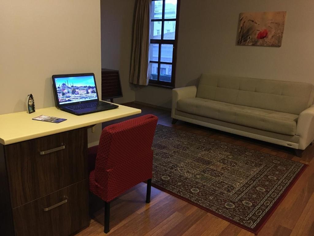 Трехместный (Трехместный номер Делюкс), Second Home Hostel