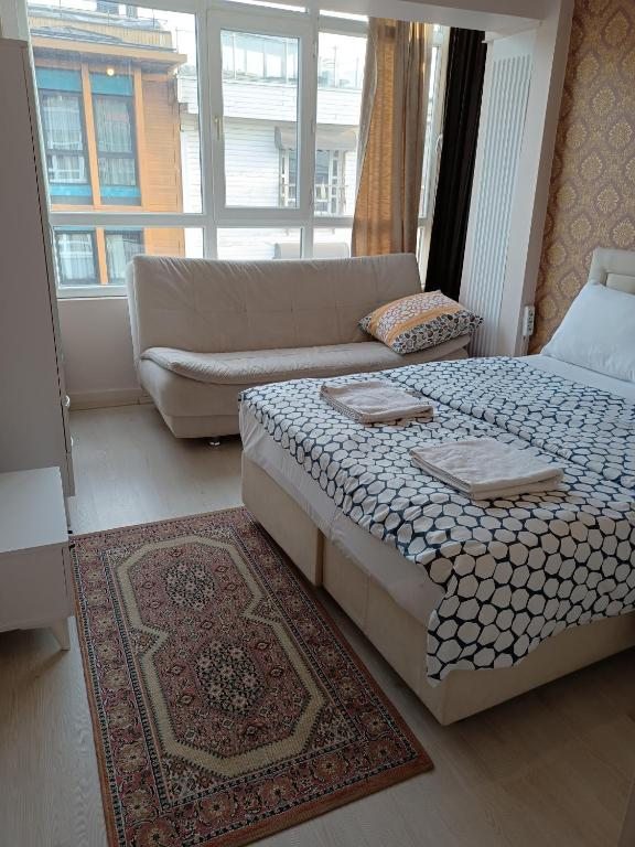 Двухместный (Двухместный номер эконом-класса с 1 кроватью) хостела Shabby Hotel, Стамбул