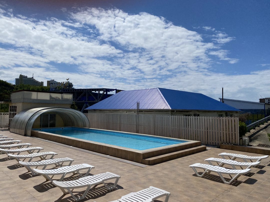 Открытый плавательный бассейн, Гостиничный комплекс Аква Вита