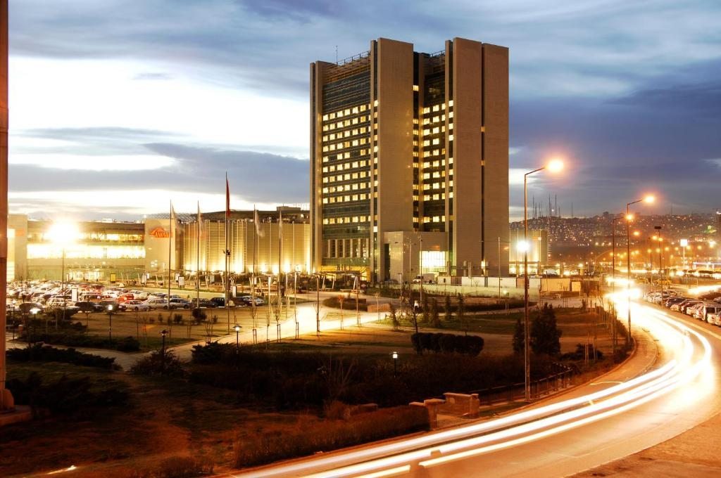 Отель Crowne Plaza Ankara, Анкара