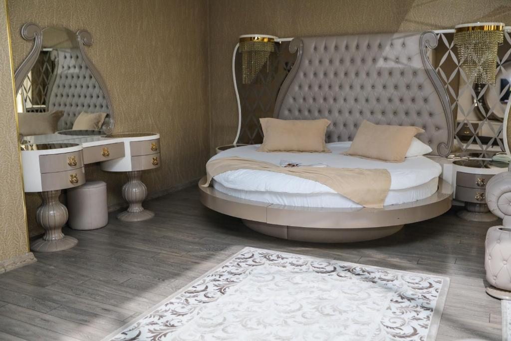 Сьюит (Люкс с кроватью размера «king-size») отеля Ankara Princess, Анкара