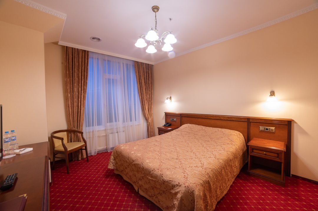 Двухместный (Стандарт с одной кроватью) гостиницы Армения, Тула