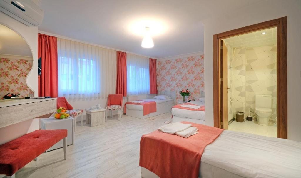 Трехместный (Стандартный трехместный номер) отеля Abro Sezenler, Анкара