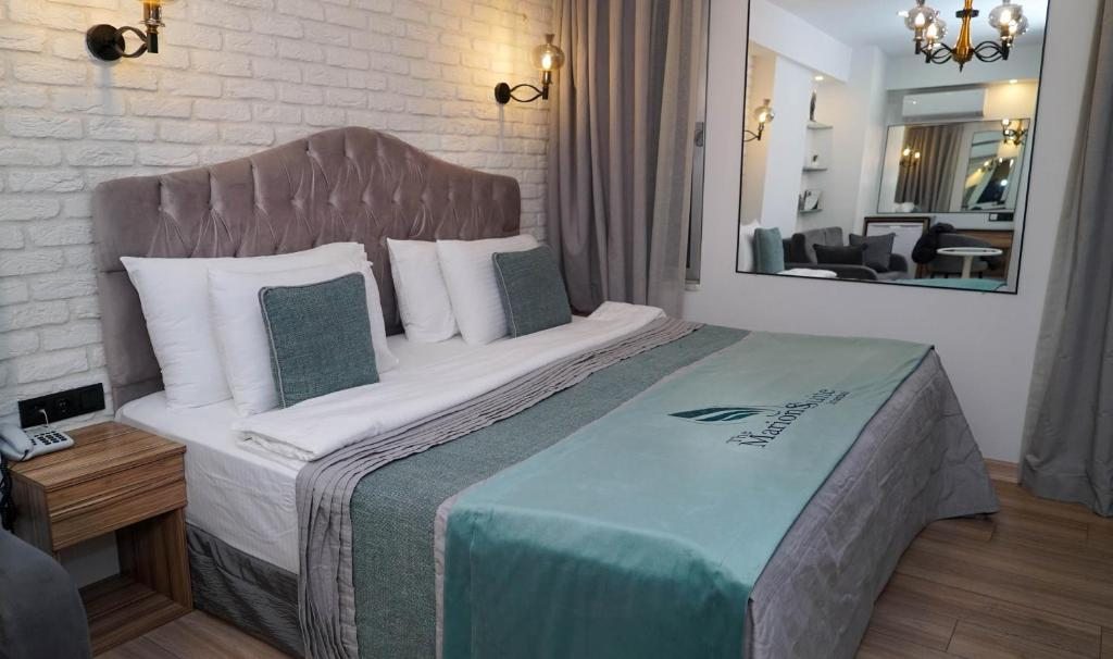 Двухместный (Стандартный двухместный номер с 1 кроватью) отеля The Marions Suite, Стамбул