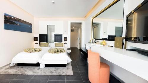 Двухместный (Специальное предложение - Двухместный номер с 1 кроватью или 2 отдельными кроватями) отеля Orka Sunlife Resort, Олюдениз