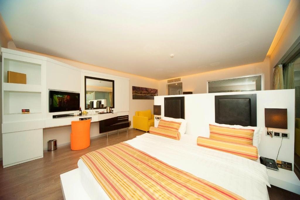 Двухместный (Улучшенный двухместный номер с 1 кроватью) отеля Orka Sunlife Resort, Олюдениз