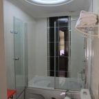 Двухместный (Стандартный двухместный номер с 1 кроватью), Tom Square Boutique Hotel