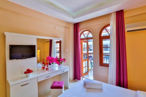 Двухместный (Двухместный номер с 1 кроватью или 2 отдельными кроватями) отеля Golden Life Resort, Олюдениз