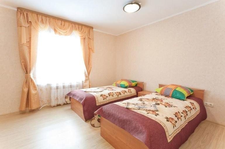 Двухместный (Бюджетный двухместный номер с 2 отдельными кроватями) гостиницы Жемчужина, Екатеринбург