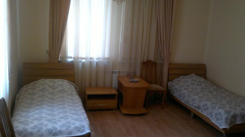 Двухместный (Стандартный двухместный номер с 2 отдельными кроватями) отеля Жемчужная, Самара
