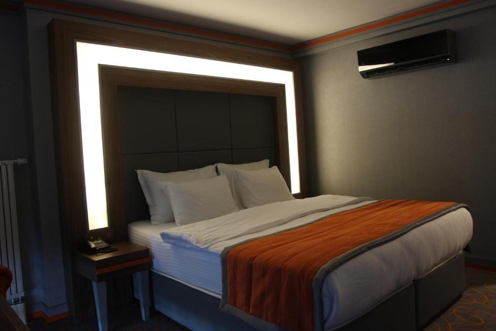 Двухместный (Двухместный номер эконом-класса с 1 кроватью) отеля Onyx Business, Анкара