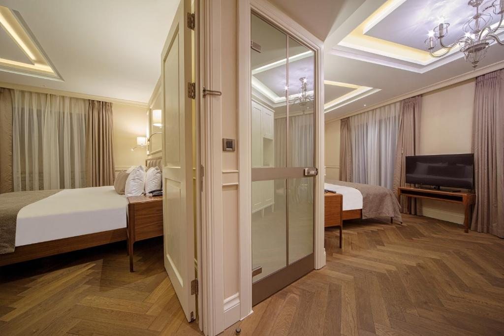 Семейный (Семейный смежный номер) отеля Hotel Morione & Spa Center, Стамбул