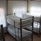 Номер (Кровать в общем 8-местном номере), Piya Hostel