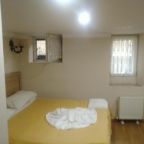 Сьюит (Суперлюкс), Piya Hostel