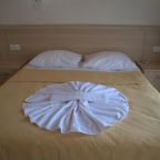 Двухместный (Улучшенный двухместный номер с 1 кроватью или 2 отдельными кроватями), Piya Hostel