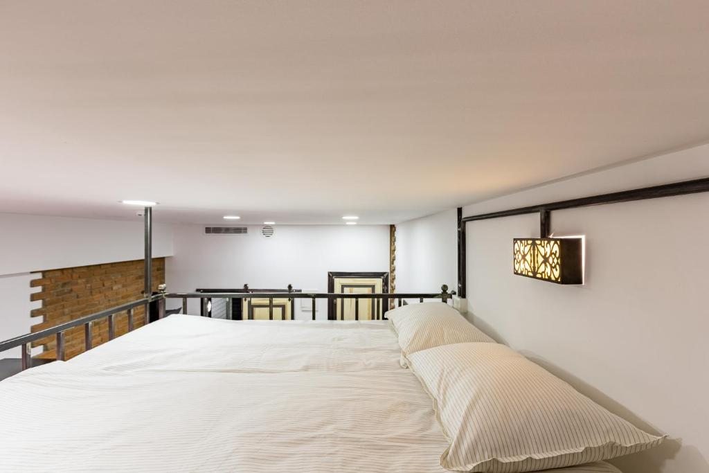 Двухместный (Двухместный номер эконом-класса с 1 кроватью — Цокольный этаж) отеля Villa Pera Suite Hotel, Стамбул