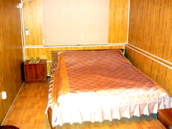 Двухместный (Эконом без удобств) гостиницы Сюрприз на Черниговской, Астрахань