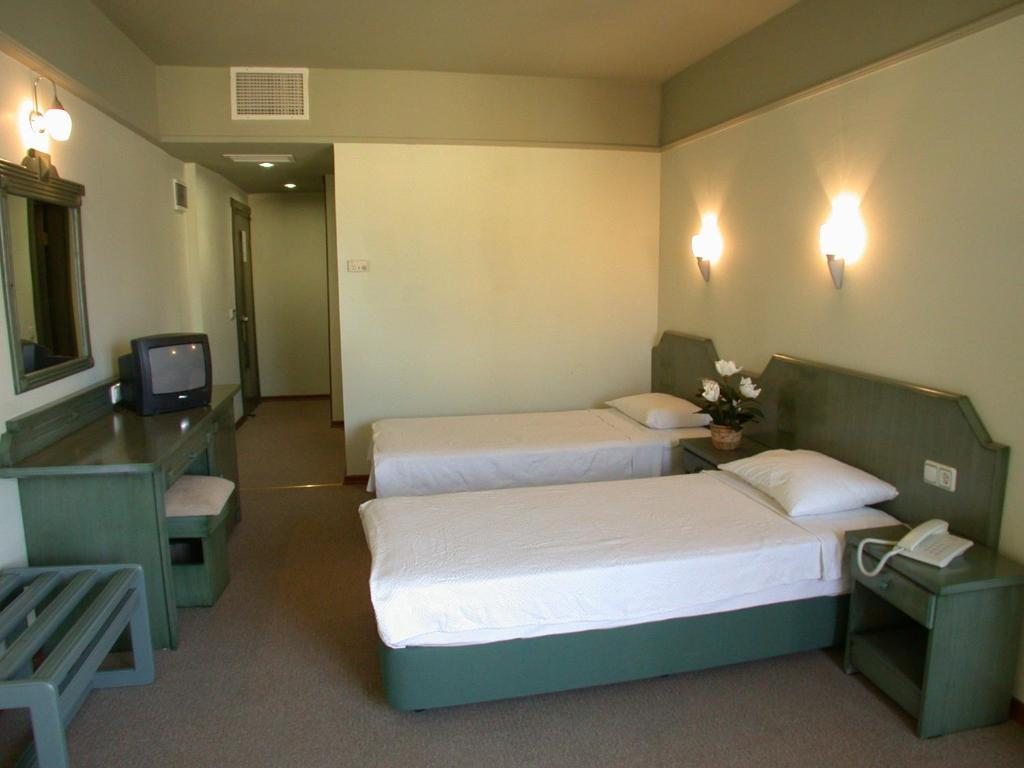 Двухместный (Стандартный двухместный номер с 1 кроватью или 2 отдельными кроватями) отеля Aegean Park, Мармарис