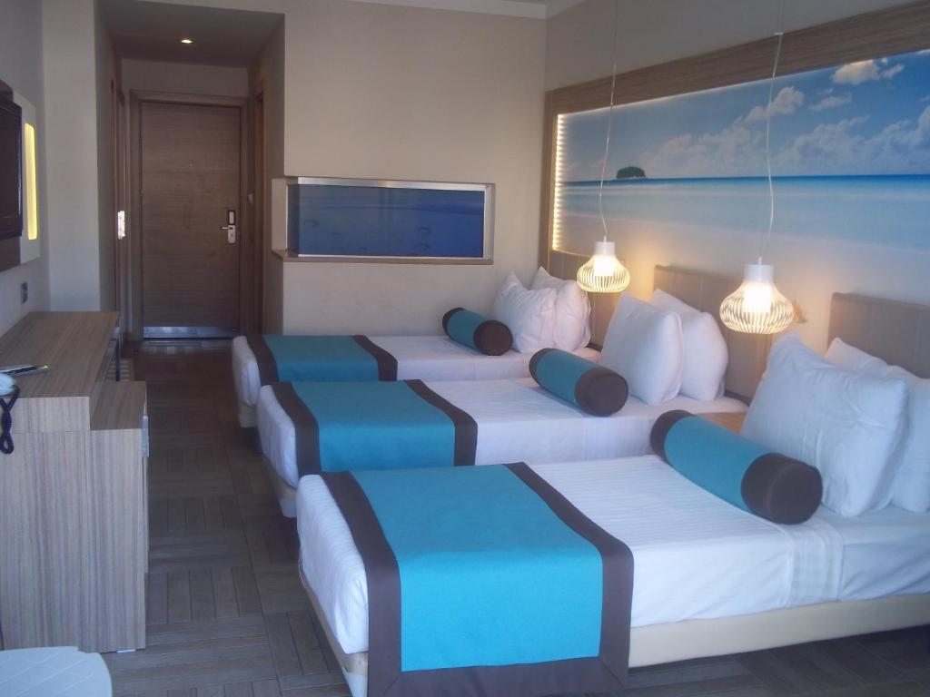 Трехместный (Стандартный трехместный номер) отеля Blue Bay Platinum, Мармарис