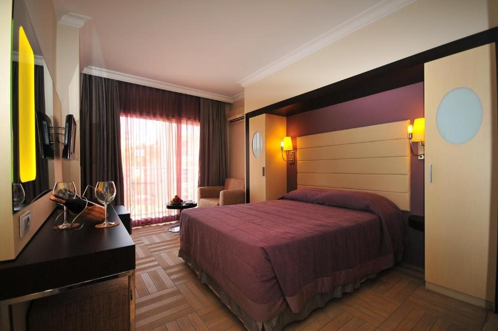 Двухместный (Двухместный номер с 1 кроватью или 2 отдельными кроватями и видом на море) отеля Blue Bay Platinum, Мармарис