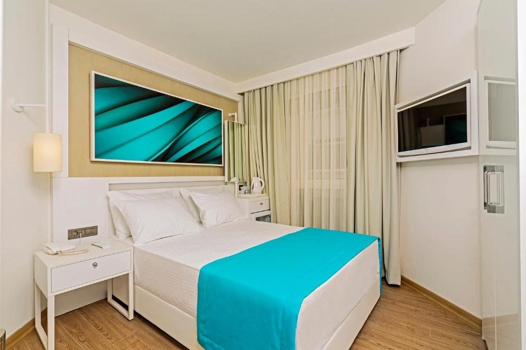 Двухместный (Стандартный двухместный номер с 1 кроватью или 2 отдельными кроватями) отеля Poseidon Hotel - Scene concept, Мармарис