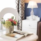 Апартаменты (Делюкс, С камином), Гостевые комнаты и апартаменты Грифон