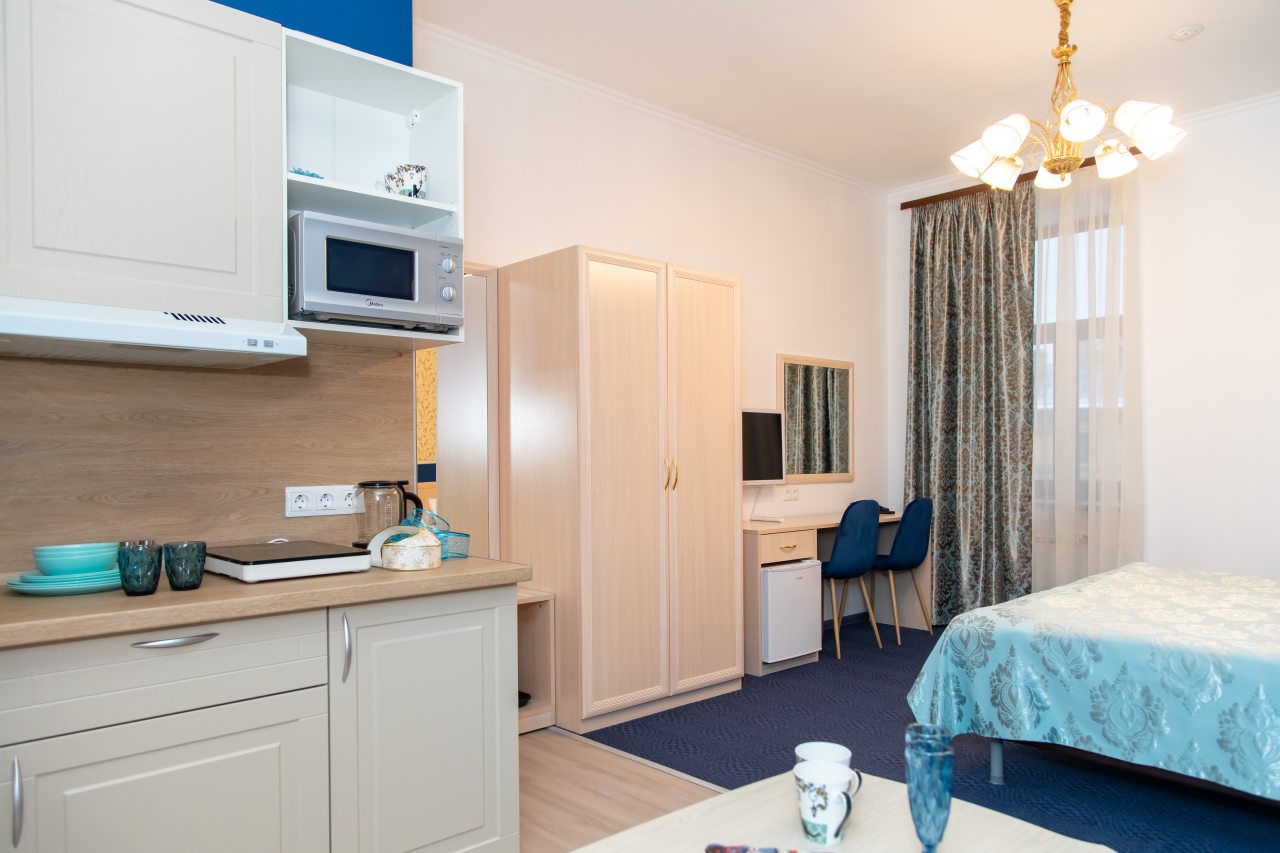 Студия Премиум с видом на канал. кухня, рабочее место