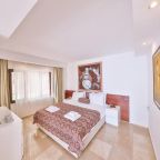 Сьюит (Суперлюкс с гидромассажной ванной), Gardenia Boutique Hotel - Adult Only +12