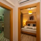 Семейный (Семейный номер с балконом), Alfa Aparts Suite