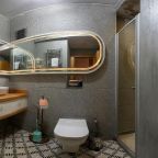 Семейный (Семейный номер с балконом), Alfa Aparts Suite