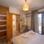 Семейный (Семейный номер с балконом), Alfa Aparts Suite