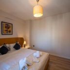 Семейный (Семейный номер с балконом), Alfa Aparts Suite