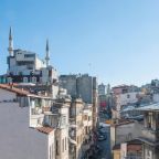 Семейный (Семейный номер с балконом), Alfa Aparts Suite