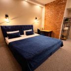 Двухместный (Бюджетный номер с 1 двуспальной или 2 односпальными кроватями с цокольным окном), Отель H-29