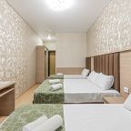 Четырехместный (Стандарт с балконом), Гостиница Жемчужина Мыса