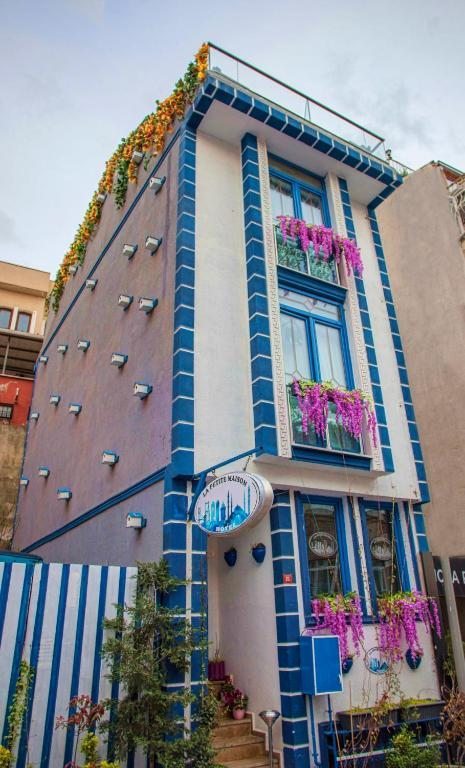 Отель La Petite Maison, Стамбул