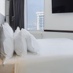 Делюкс (Делюкс двухкомнатный с видом на реку), Отель Gorskiy city hotel