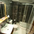 Апартаменты (Трехместный номер), Tashkonak Studio Suites